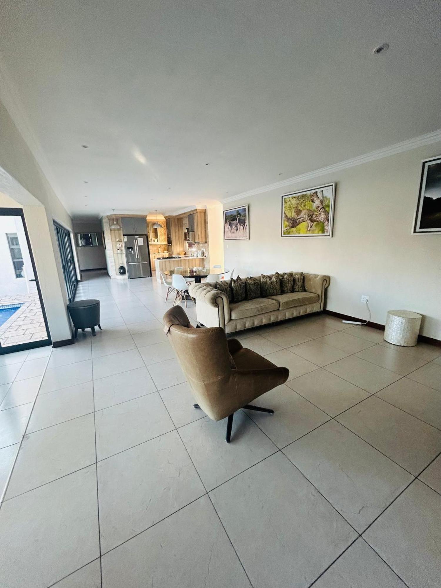 Bluewave Lifestyle Villa Hartbeespoort Exteriör bild