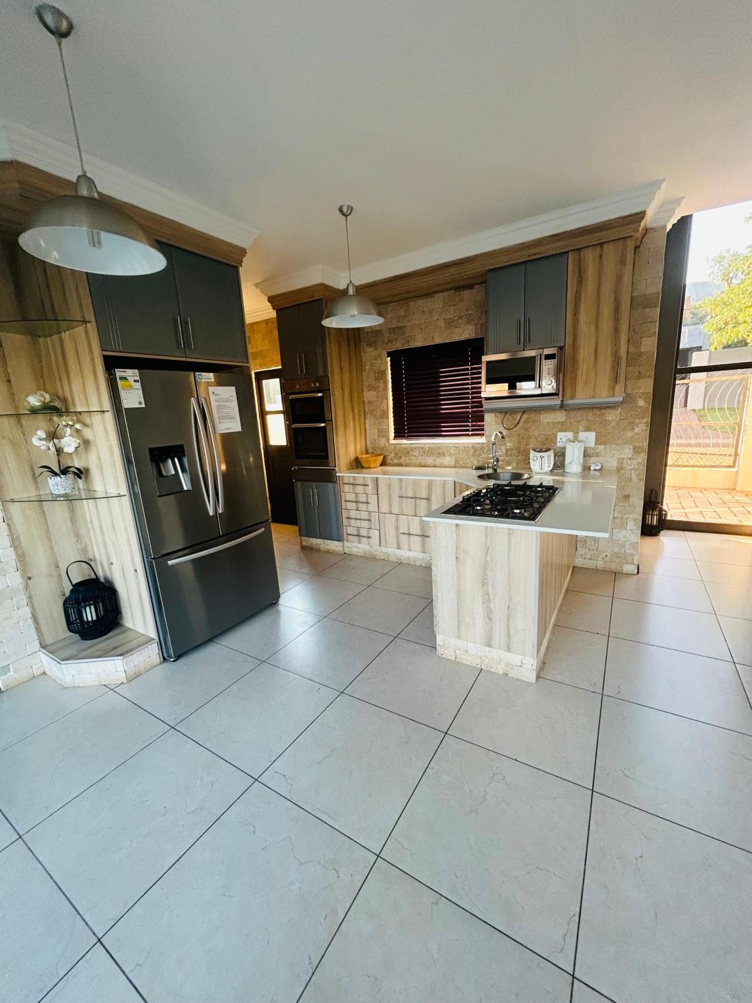 Bluewave Lifestyle Villa Hartbeespoort Exteriör bild